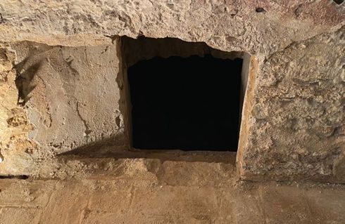 Abierta una nueva cripta en la Iglesia del Hospital